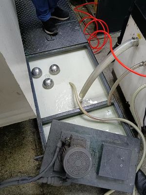 Vertikale Schmierflüssigkeitsfiltration CNC-Bearbeitungszentrum Kühlmittelfilter